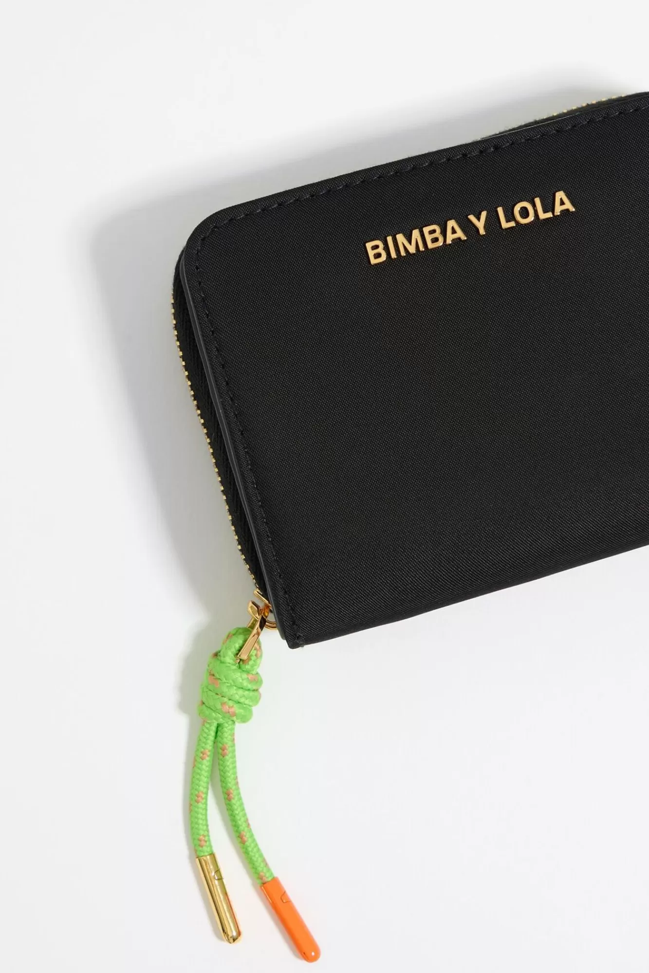 BIMBA Y LOLA Cartera Solapa Nylon Negra Sale