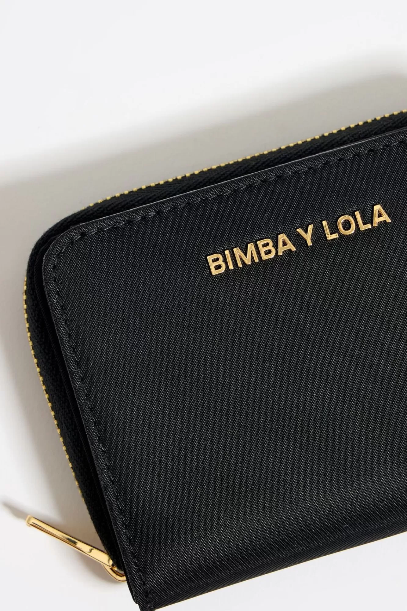 BIMBA Y LOLA Cartera Solapa Nylon Negra Best Sale