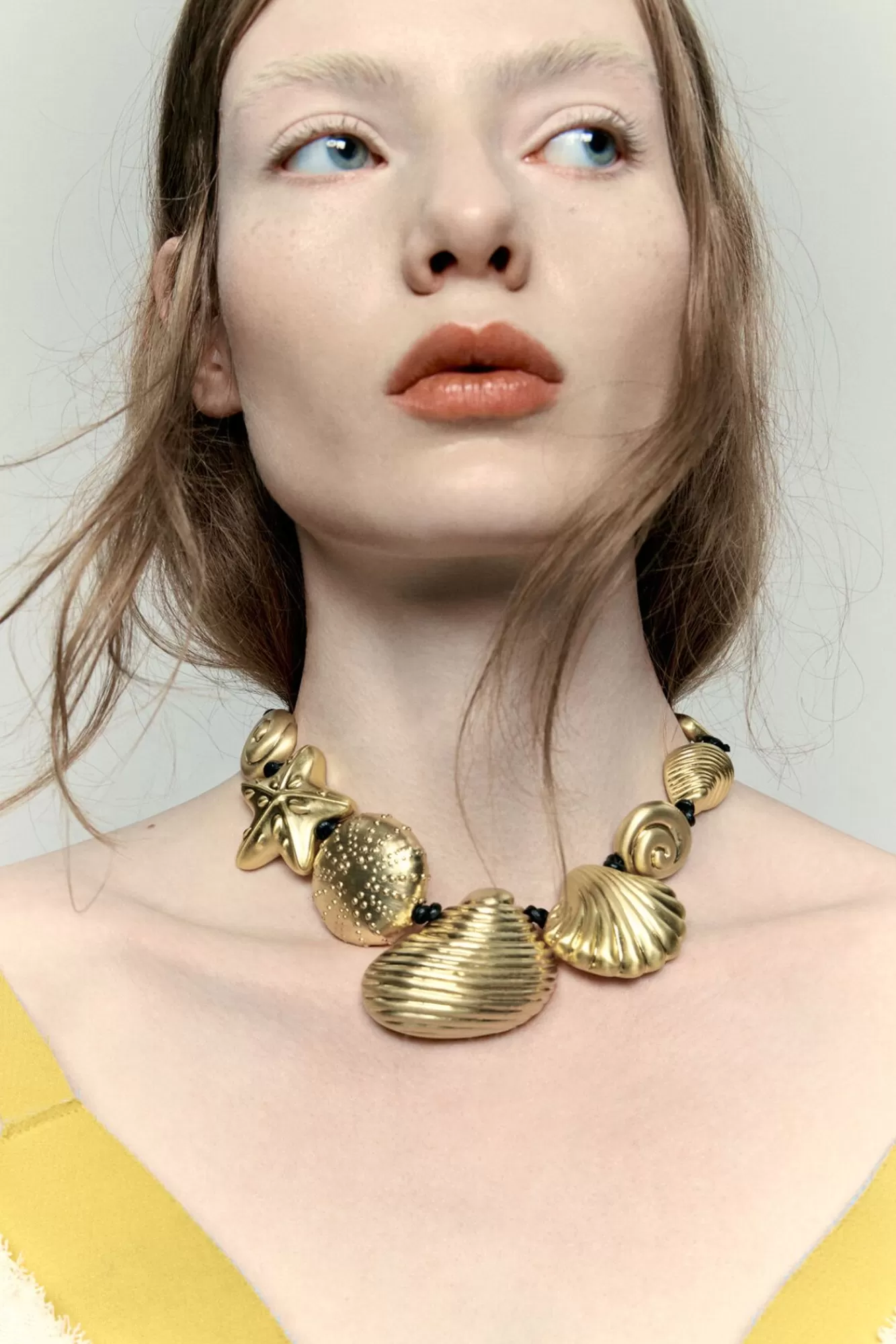 BIMBA Y LOLA Collar Caracolas Dorado Mate Cheap