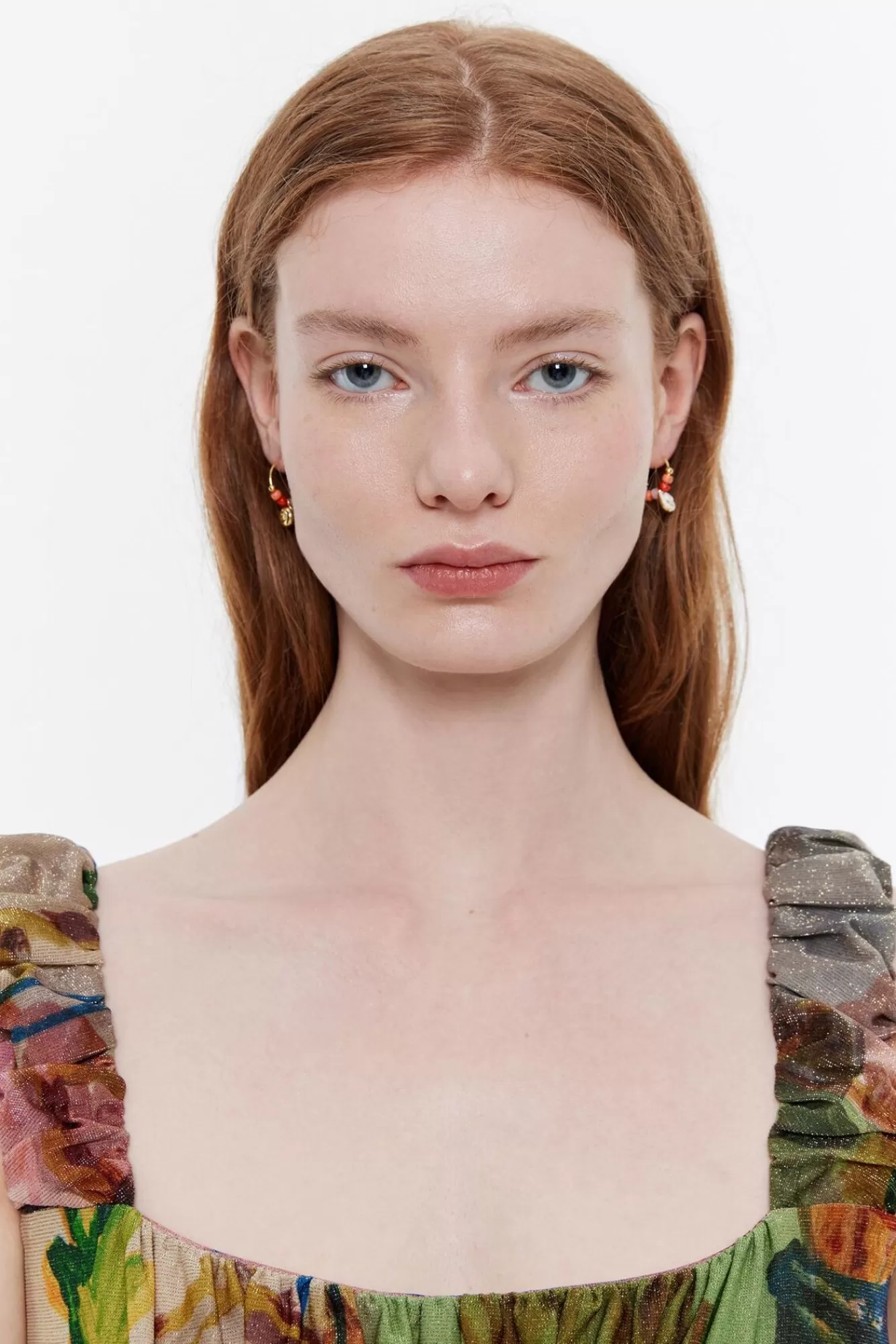 BIMBA Y LOLA Pendientes Aro Coral Y Caracola Dorada Fashion